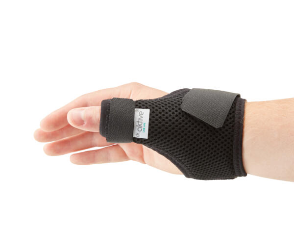 Universal thumb support