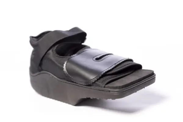 Squared Offload Healing Shoes - Image 2